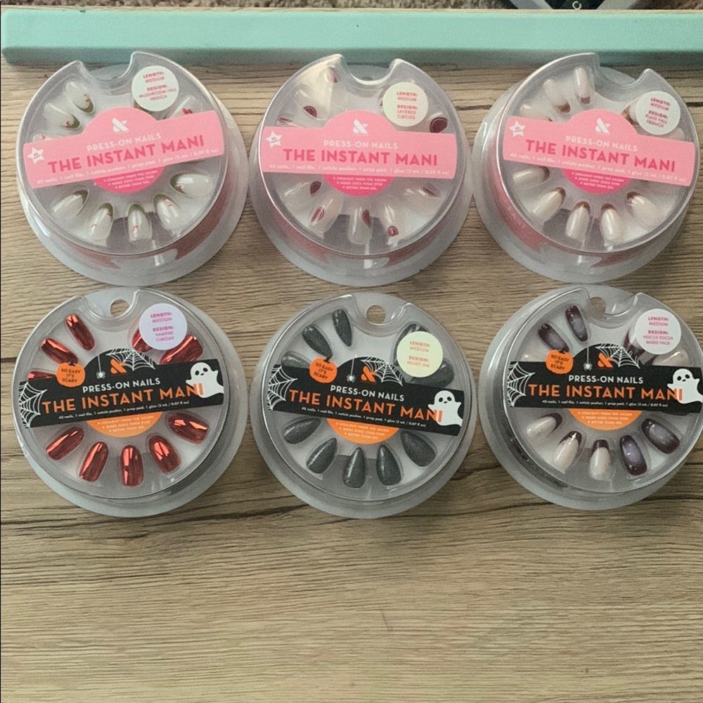 NWT Fall/Halloween Olive and June Press on Nail Sets (6)